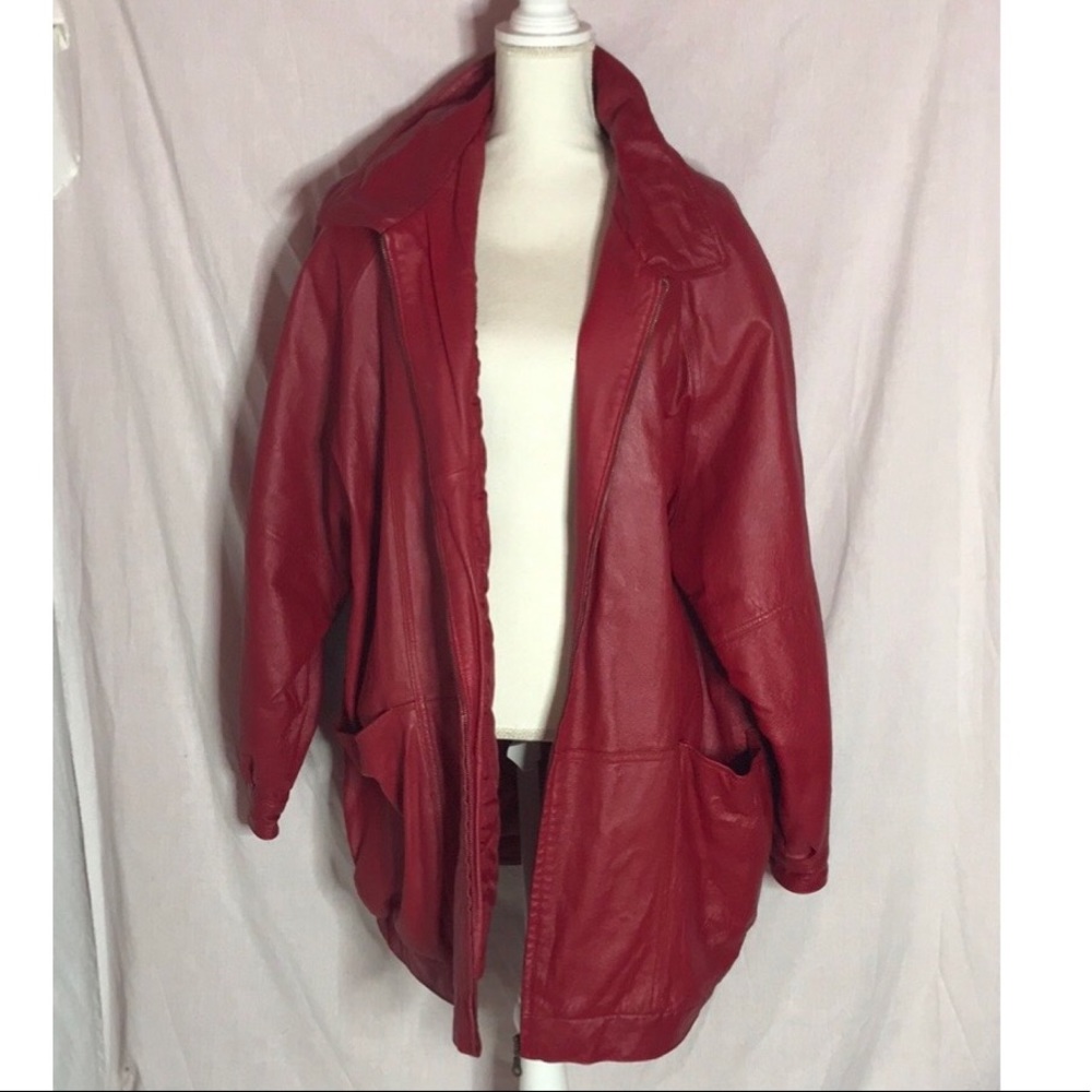 Red Coat - image 6